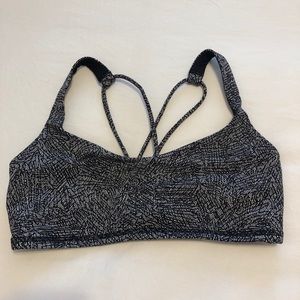 Lulu lemon Free to Be sports bra